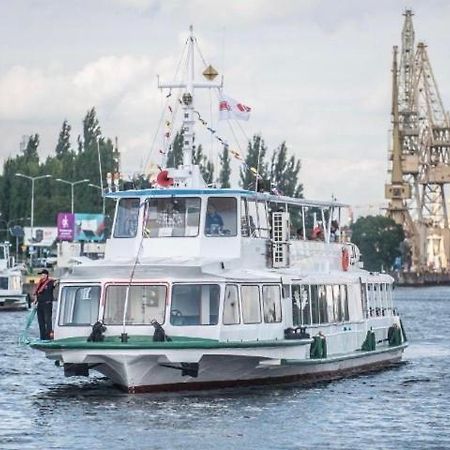 Black Pearl Deluxe Szczecin Exterior photo